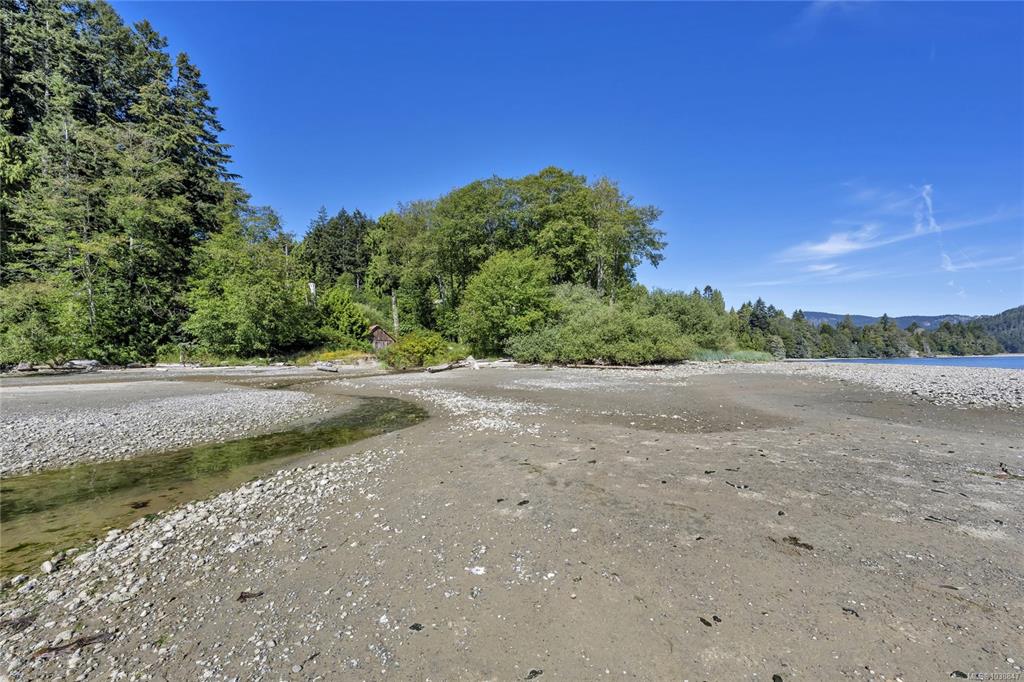 Fourth View of 412 Isabella Point Rd, Salt Spring, BC, V8K 1V4