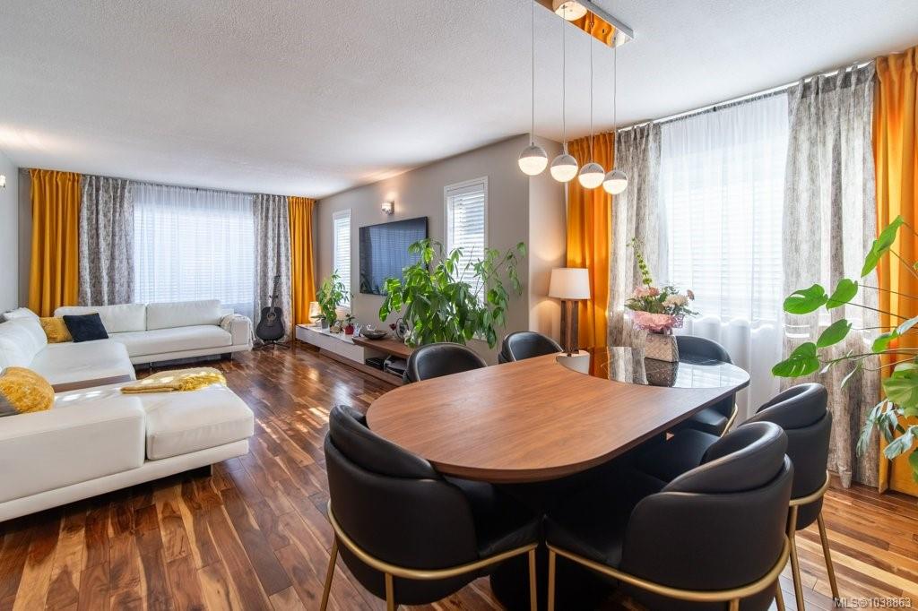 749 Marchmont Rd, 1038863, BC,