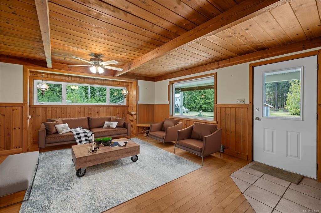 Fourth View of 550 Corcan Rd, Qualicum Beach, BC, V9K 2E9