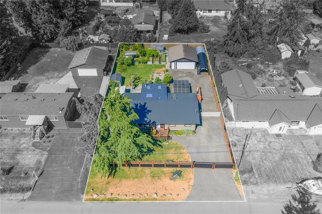 Third View of 787 Barclay Cres, French Creek, BC, V9P 1Z3