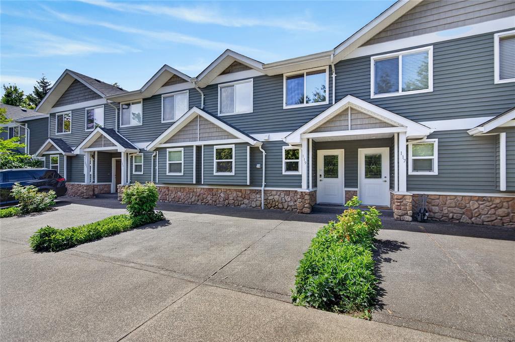 170 Centennial Dr, 1038870, BC,