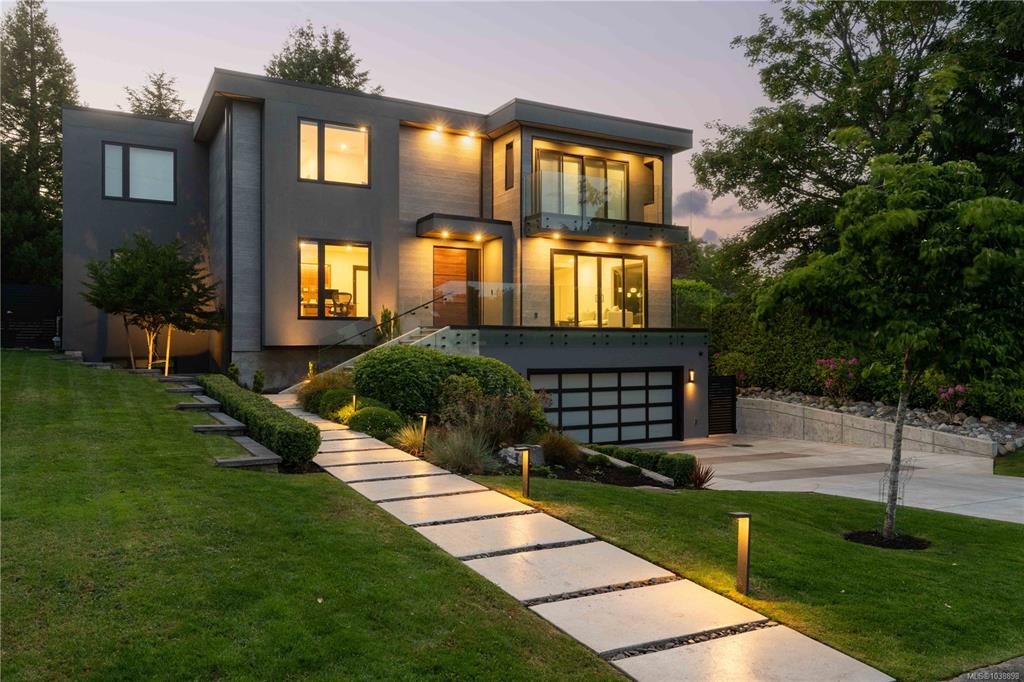 374 Sunset Ave, 1038898, BC,