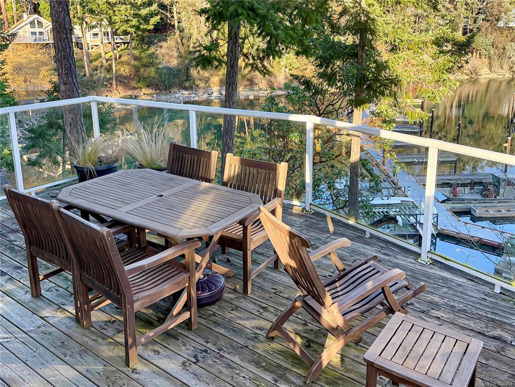 Fourth View of 2315 Mackinnon Rd, Pender Island, BC, V0N 2M0