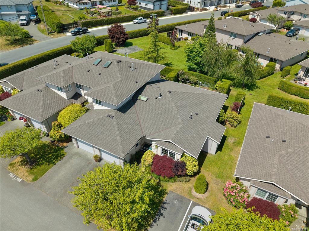 Third View of 2055 Galerno Rd, Willow Pt Villas, Campbell River, BC, V9W 6Z1