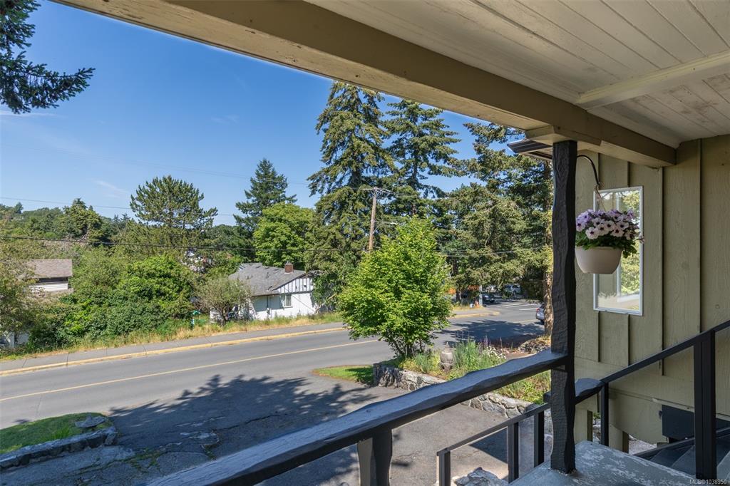Fourth View of 1495 Derby Rd, Saanich, BC, V8P 1T4