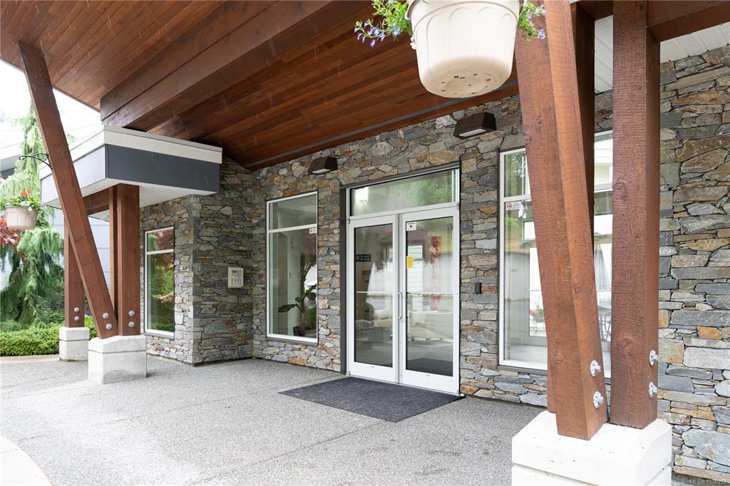 4960 Songbird Pl, 1038953, BC,