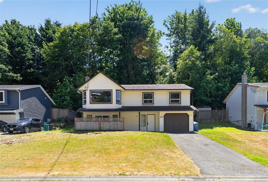 5691 Brookwood Dr, 1038960, BC,