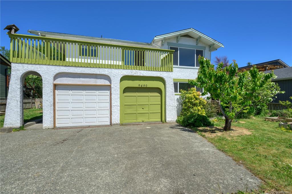 Third View of 9490 Mayors Way, Port Hardy, BC, V0N 2P0