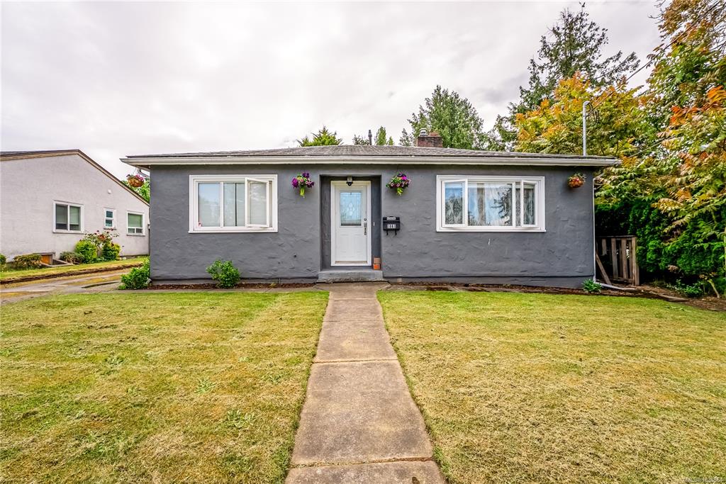Second View of 1661 Freeman Ave, Saanich, BC, V8P 1P5