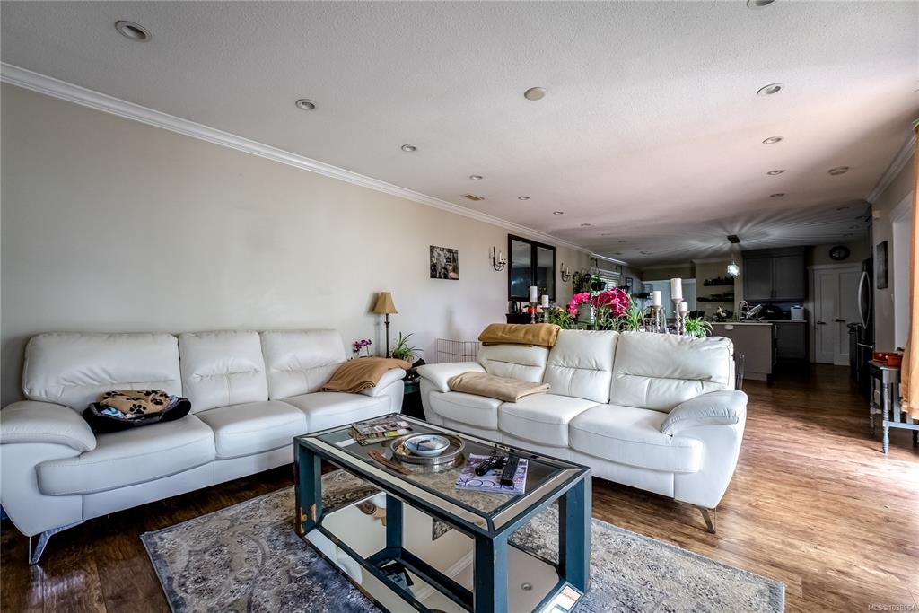 Fifth View of 1661 Freeman Ave, Saanich, BC, V8P 1P5