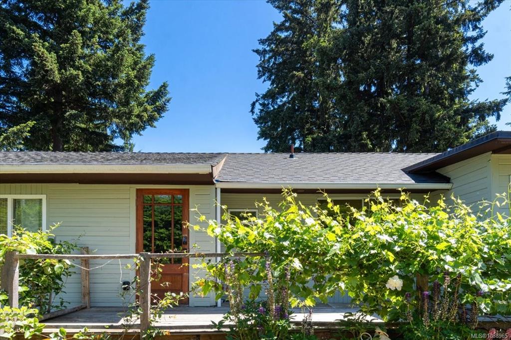 Third View of 980 Poplar Way, Whiskey Creek, BC, V9K 1X9