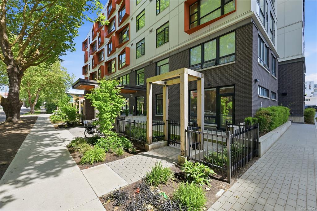 Second View of 629 Speed Ave, Tresah East, Victoria, BC, V8Z 1A5