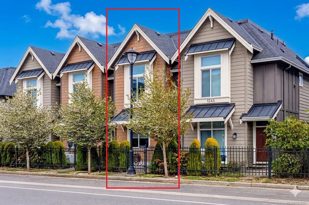 1243 Flint Ave, 1038987, BC,