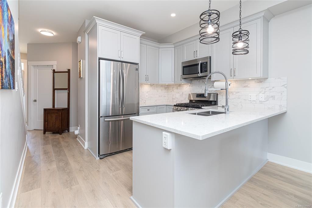 Fifth View of 1243 Flint Ave, Langford, BC, V9B 0Y6