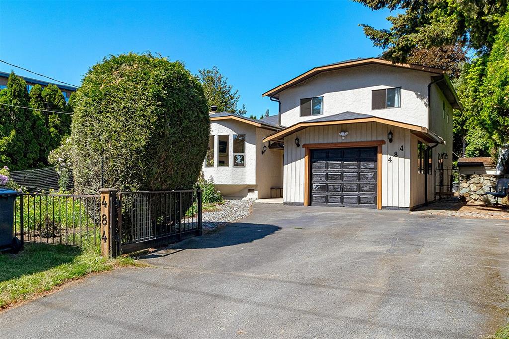 Third View of 484 Goldstream Ave, Langford, BC, V9B 2W5