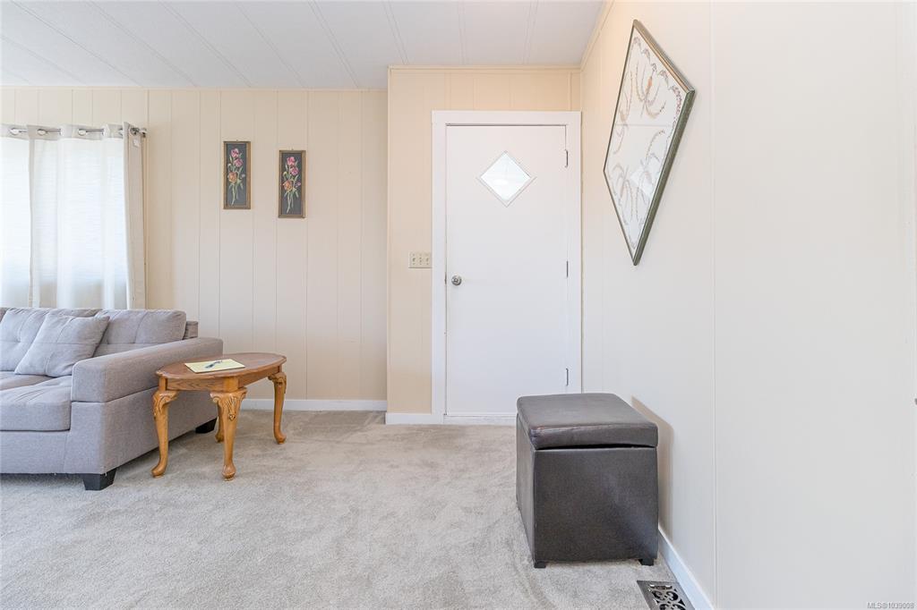 Fourth View of 2847 Sooke Lake Rd, Langford, BC, V9B 4P8