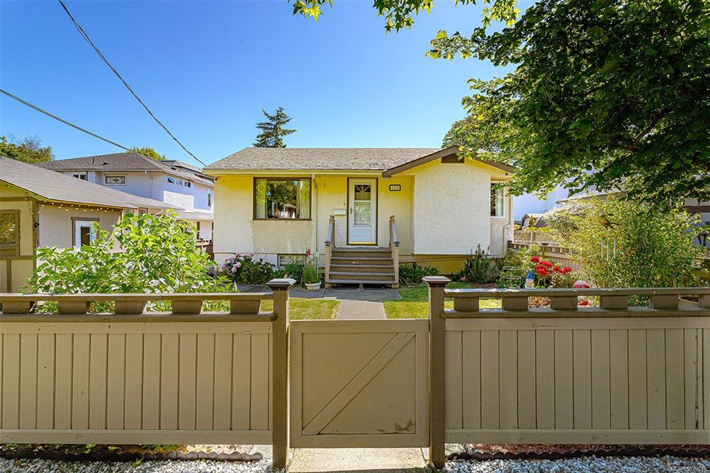 2331 Victor St, 1039018, BC,