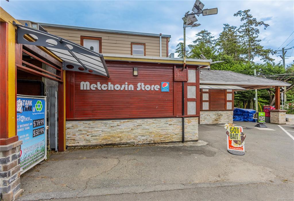 MLS® listing #31465578 for sale located at 4398 Metchosin Rd