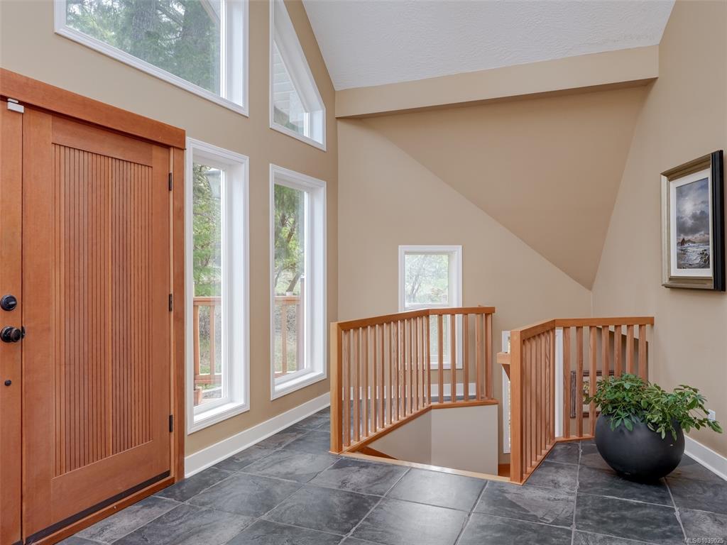 Fourth View of 560 Wilderness Pl, Sooke, BC, V9Z 1C4