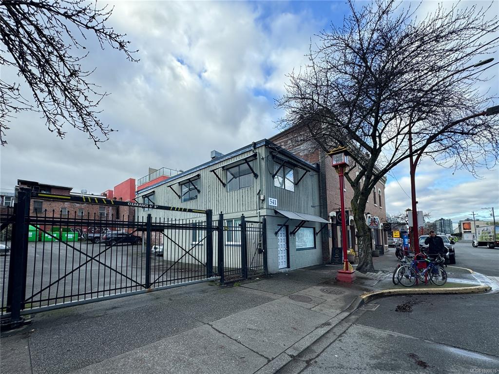 541 Herald St, 1039035, BC,