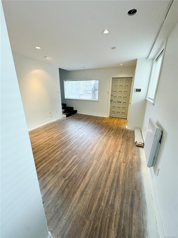 Fourth View of 541 Herald St, Victoria, BC, V8W 1S5