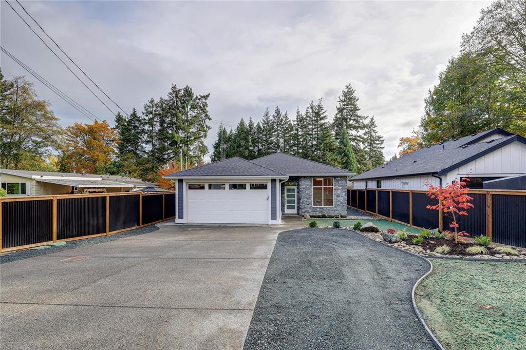 Third View of 428 Craig St, Parksville, BC, V9P 1L2