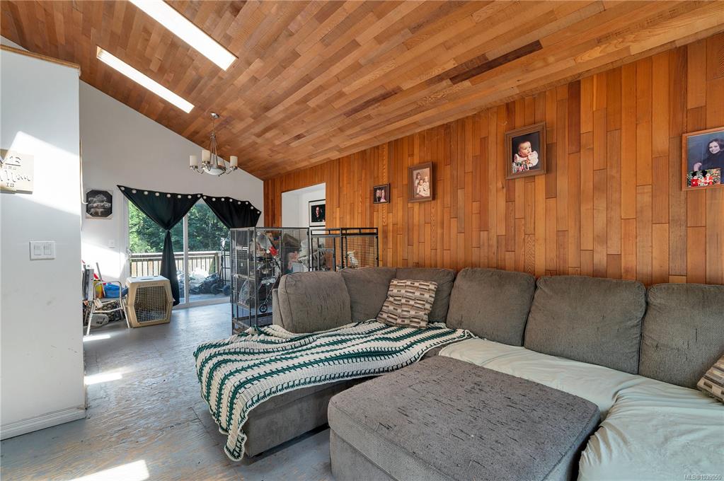 Fifth View of 1376 Hooley Rd, Quadra Island, BC, V0P 1N0
