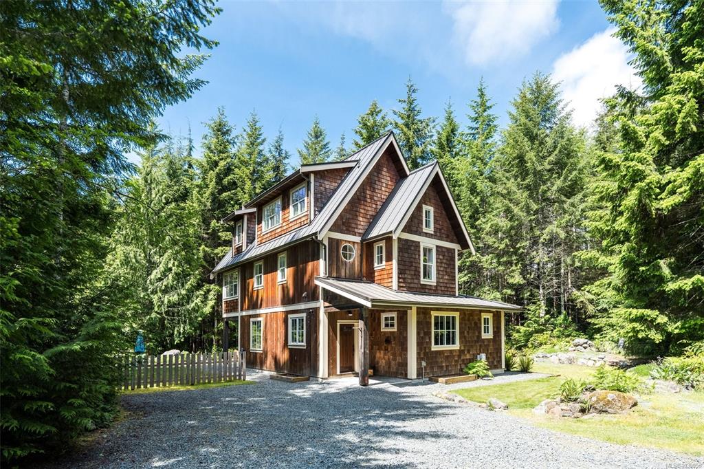 Second View of 3890 Trailhead Dr, Sooke, BC, V9Z 1L1