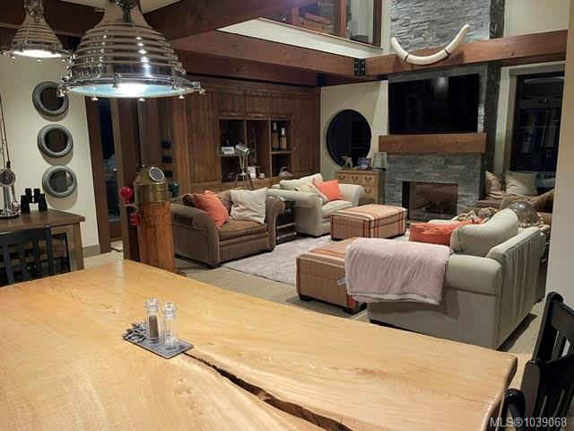 Fifth View of 1495 Ella Point Dr, Telegraph Point, Telegraph Cove, BC, V0N 3J0