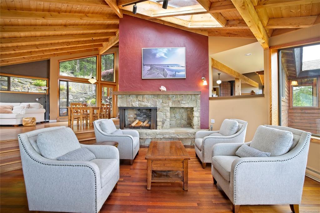 Fifth View of 378 Wright Rd, Salt Spring, BC, V8K 2H8