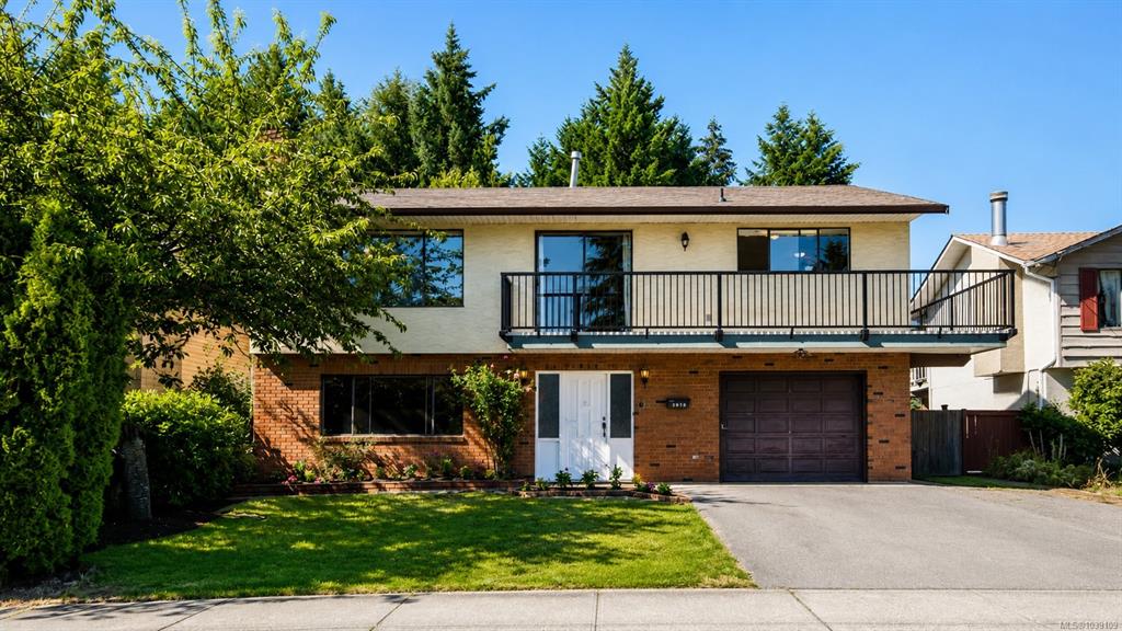 3978 Uplands Dr, 1039109, BC,
