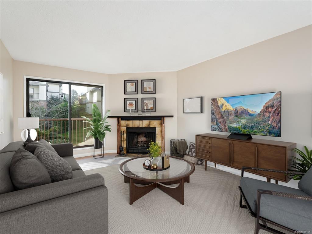 Third View of 1655 Begbie St, Chestnut Grove, Victoria, BC, V8R 1L4