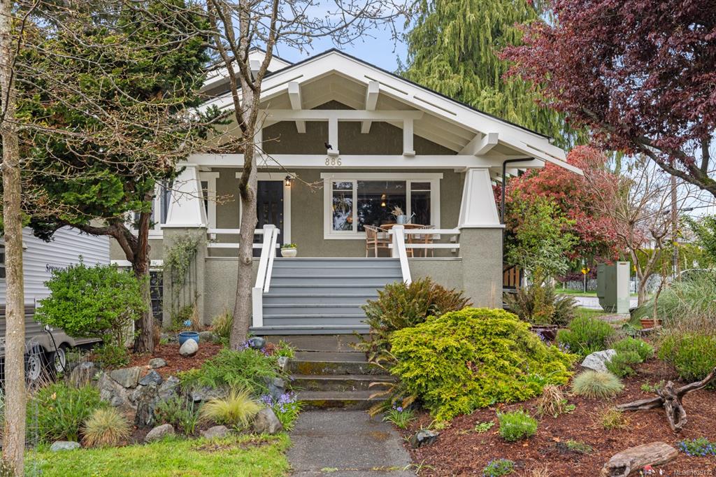 886 Maddison St, 1039132, BC,