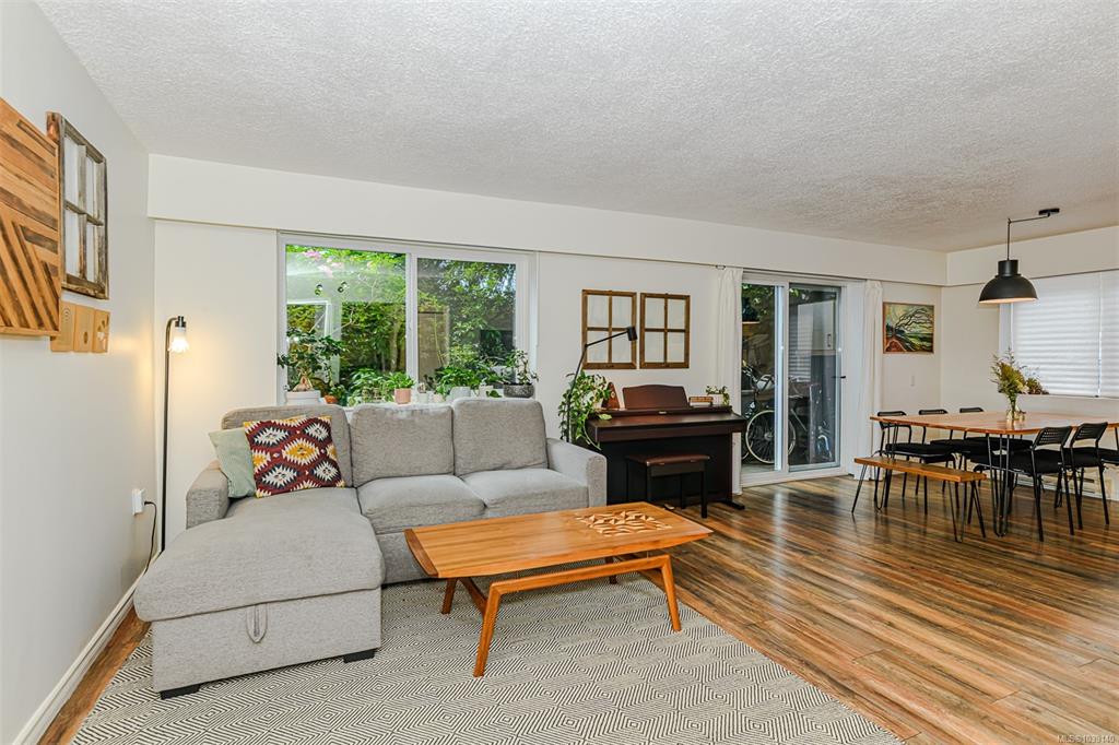 Third View of 840 Craigflower Rd, Esquimalt, BC, V9A 2X1