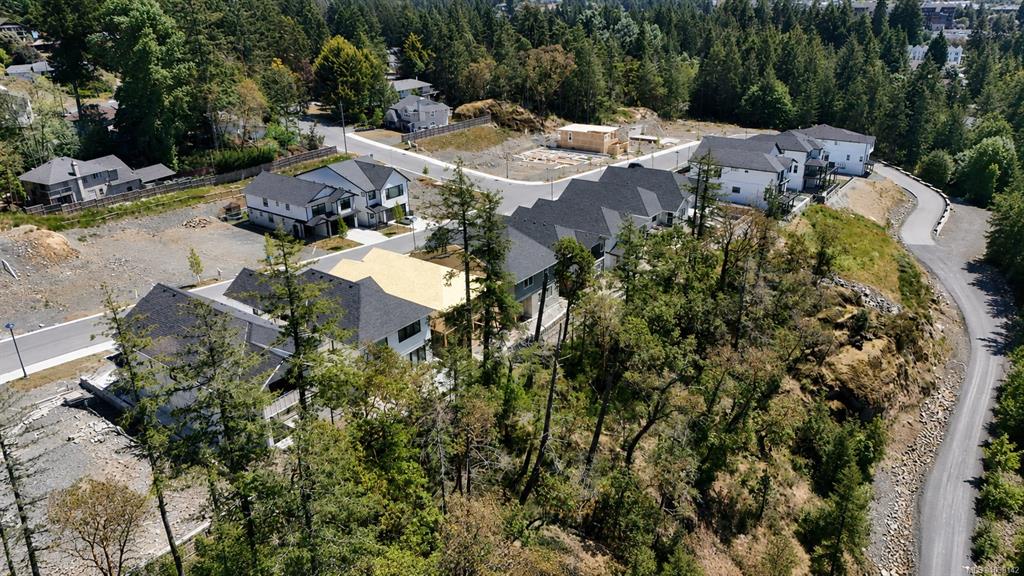 Fifth View of 696 Madrona Ridge, Langford, BC, V9B 6C6