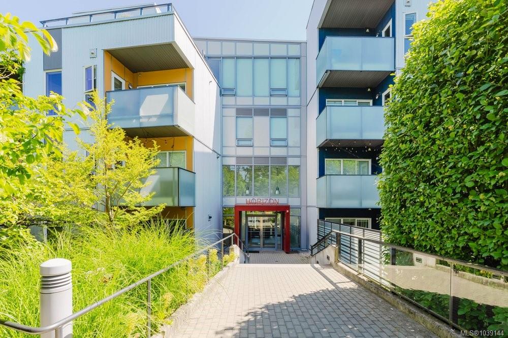 Fourth View of 767 Tyee Rd, Victoria, BC, V9A 0G5