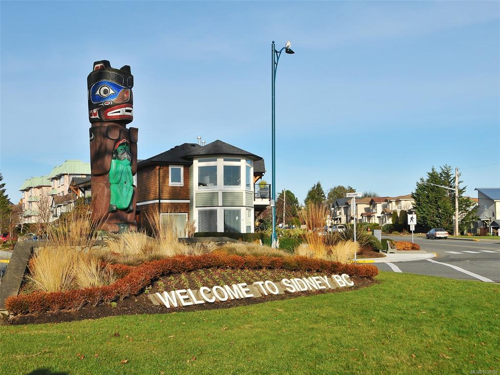2461 Sidney Ave, 1039152, BC,