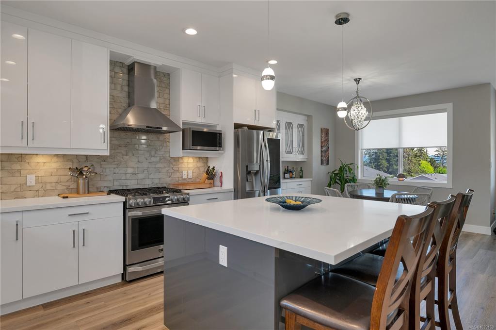 Third View of 2400 Penfield Rd, Campbell River, BC, V9W 0E6