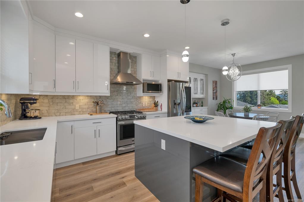Fifth View of 2400 Penfield Rd, Campbell River, BC, V9W 0E6
