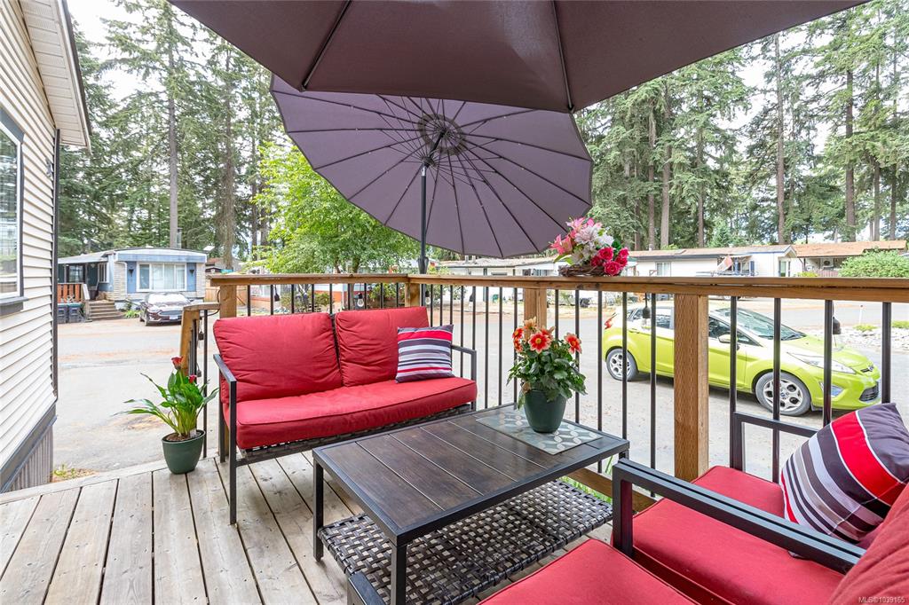 Third View of 3560 Hallberg Rd, Nanaimo, BC, V9G 1L4