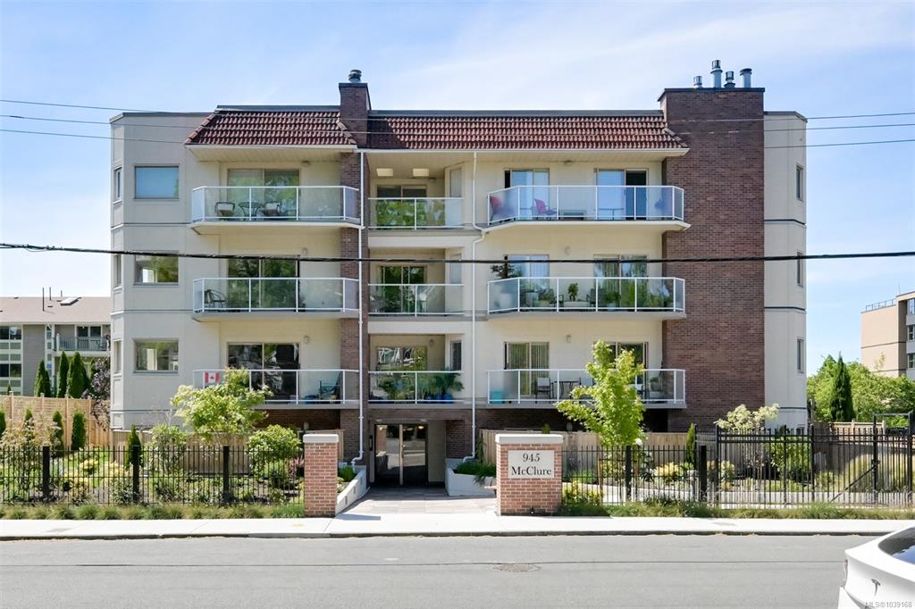 Second View of 945 Mcclure St, Victoria, BC, V8V 3E8