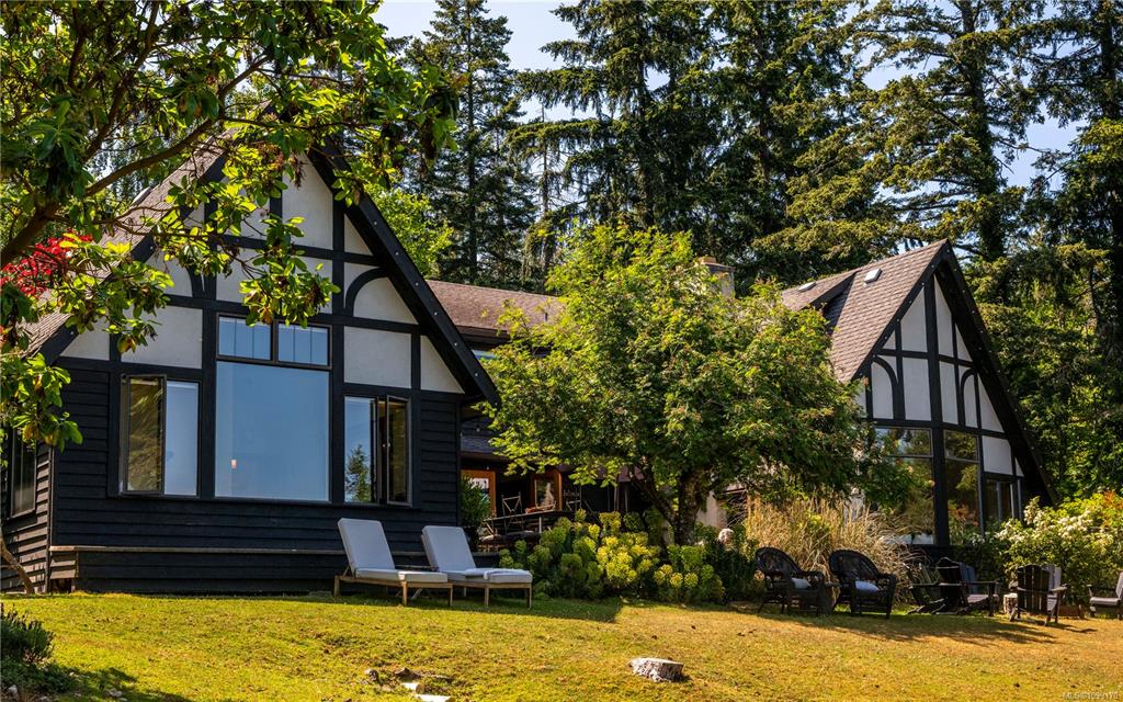 Second View of 133 Arnell Way, Salt Spring, BC, V8K 2G1