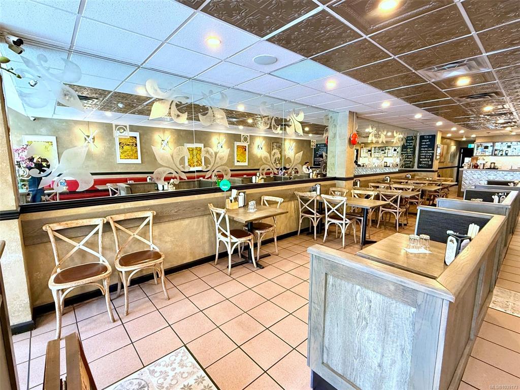 915 Fort St, 1039173, BC,