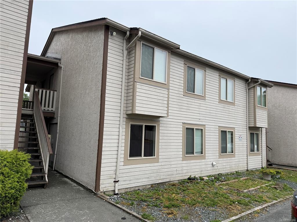 7077 Highland Dr, 1039174, BC,