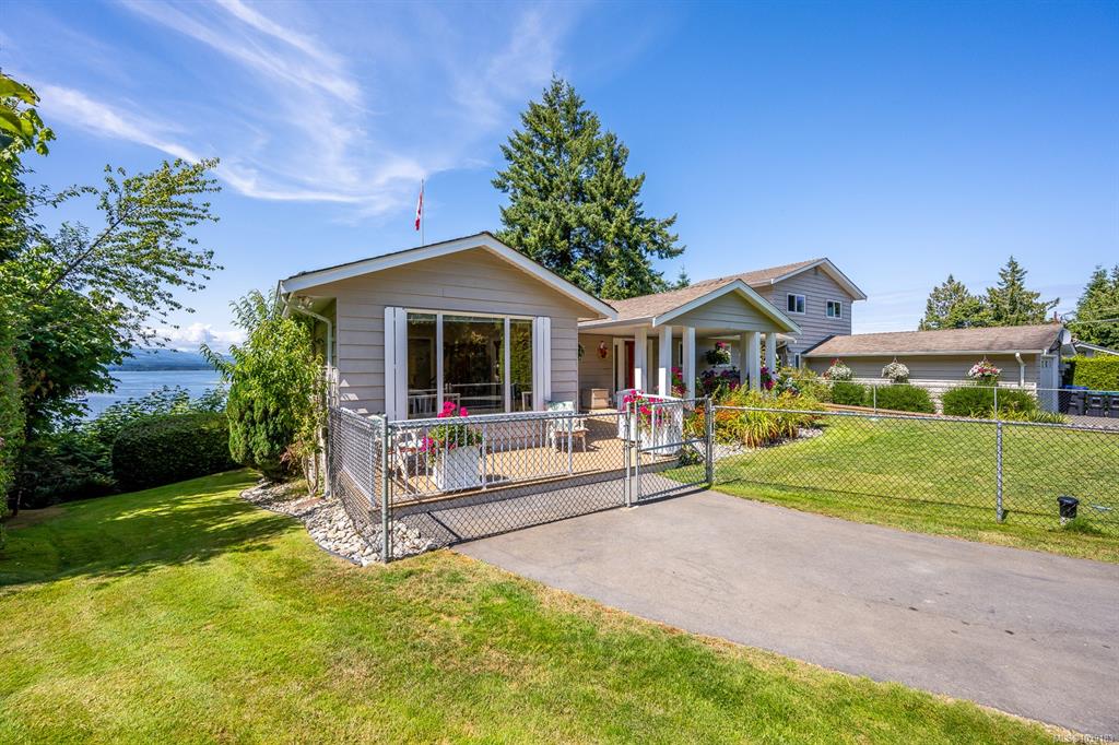 Third View of 200 Crome Point Rd, Bowser, BC, V0R 1G0