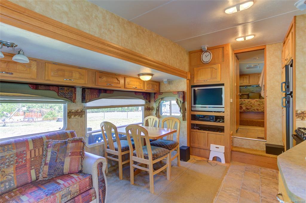 Fourth View of 6855 Park Ave, Honeymoon Bay, BC, V0R 1G0