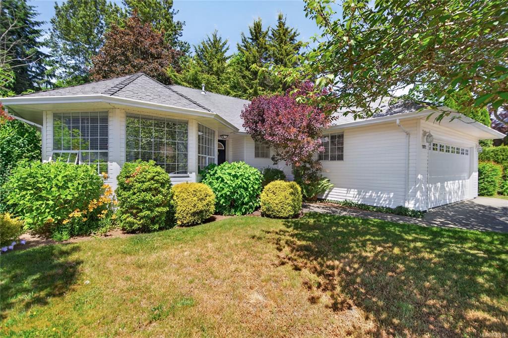 Third View of 2022 Valley View Dr, Courtenay, BC, V9N 8M4