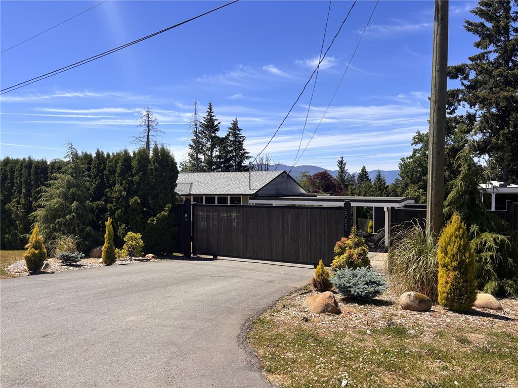 Third View of 5054 Dundalk Ave N, Port Alberni, BC, V9Y 8P8