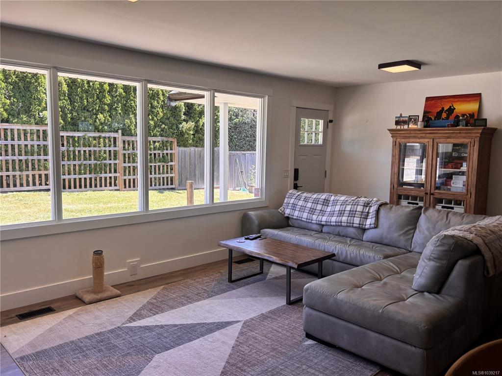 Fourth View of 5054 Dundalk Ave N, Port Alberni, BC, V9Y 8P8