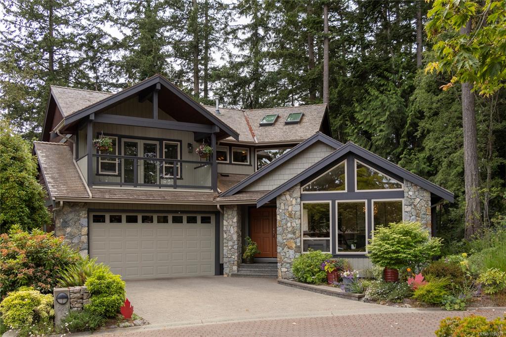 929 Matticks Wood Lane, 1039237, BC,